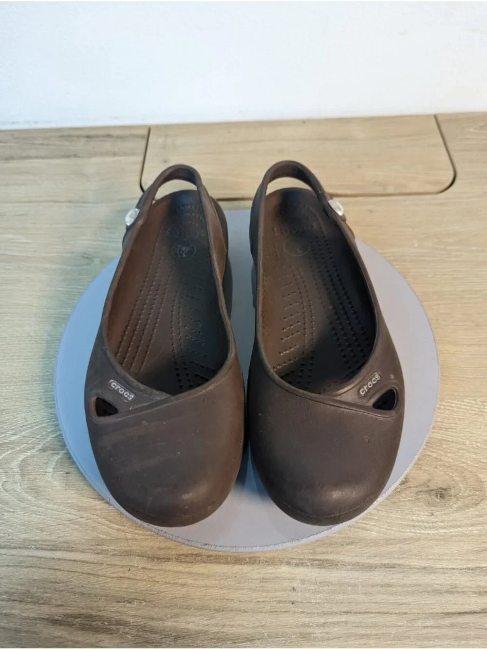 Crocs Olivia Jeweled Brown Sling Back Mary Jane Lightweight Comfort Womens 9